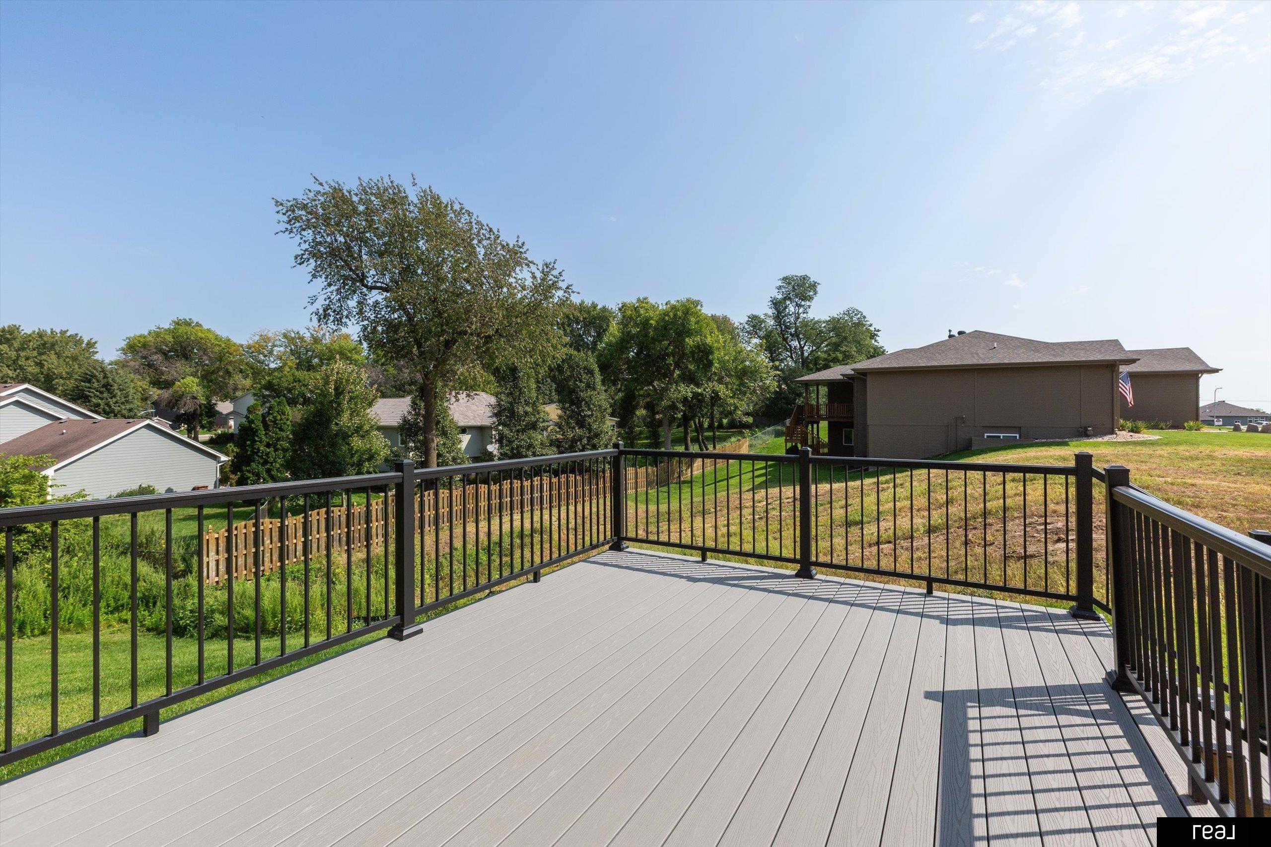 Bellevue, Nebraska 68123, United States, 4 Bedrooms Bedrooms, ,4 BathroomsBathrooms,Residential,Active,204349