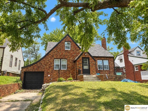Photo of 6512 N 32nd Street, Omaha, NE 68112 (MLS # 22626475)