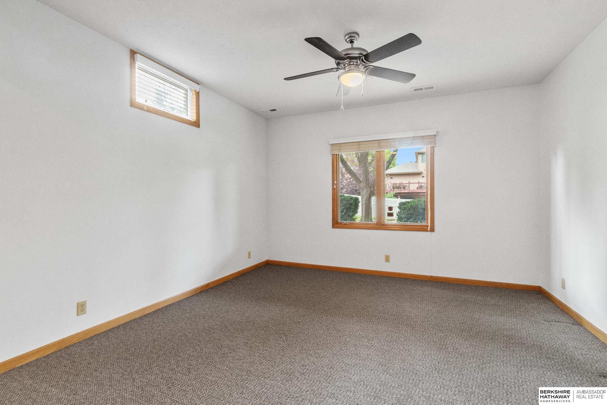 Omaha, Nebraska 68007, United States, 4 Bedrooms Bedrooms, ,3 BathroomsBathrooms,Residential,Active,222043