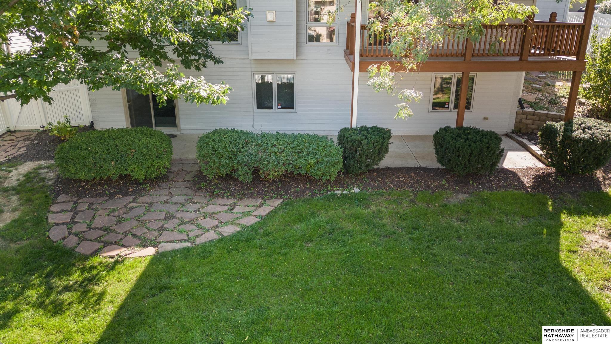 Omaha, Nebraska 68007, United States, 4 Bedrooms Bedrooms, ,3 BathroomsBathrooms,Residential,Active,222043