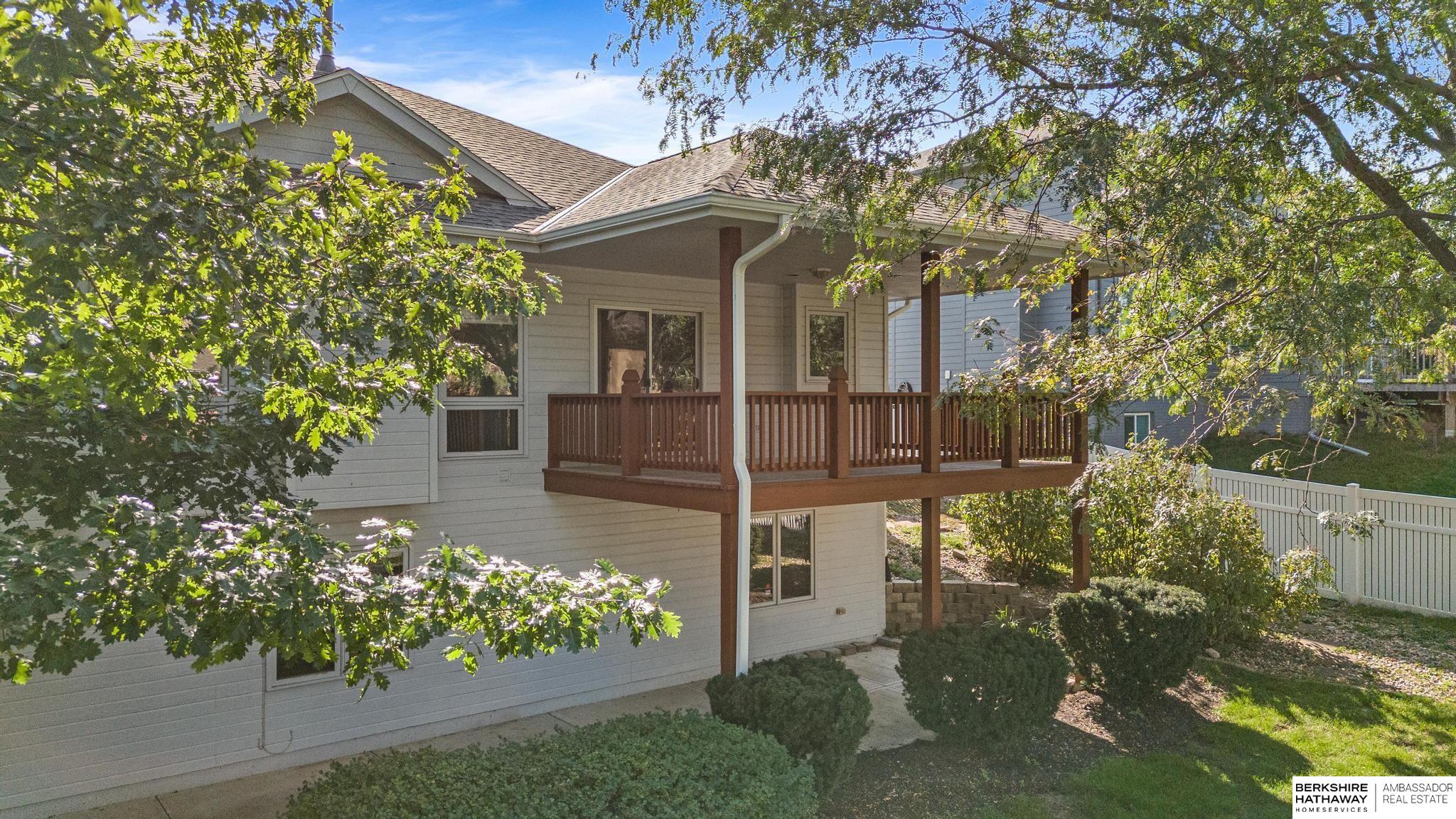 Omaha, Nebraska 68007, United States, 4 Bedrooms Bedrooms, ,3 BathroomsBathrooms,Residential,Active,222043