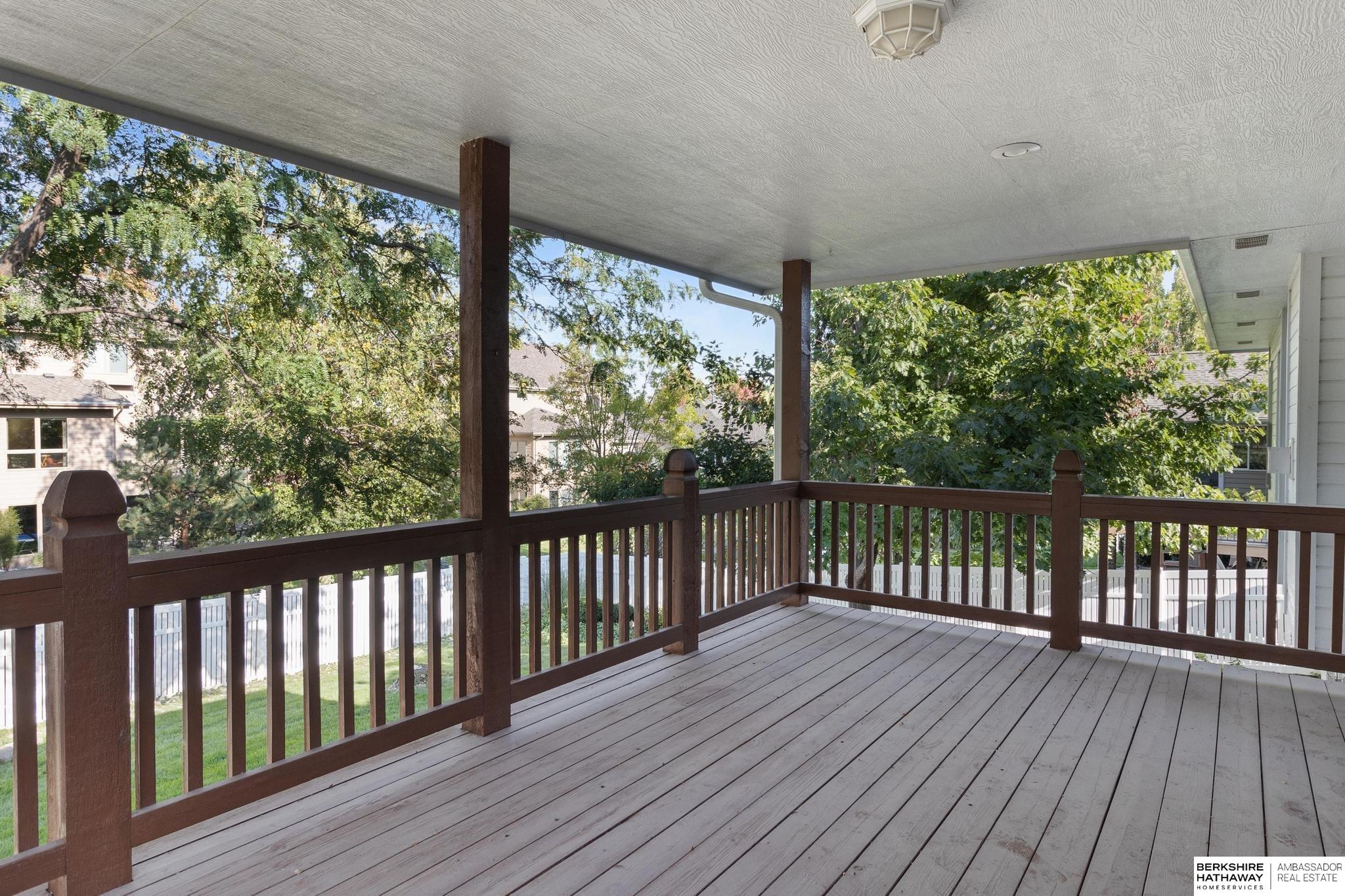 Omaha, Nebraska 68007, United States, 4 Bedrooms Bedrooms, ,3 BathroomsBathrooms,Residential,Active,222043