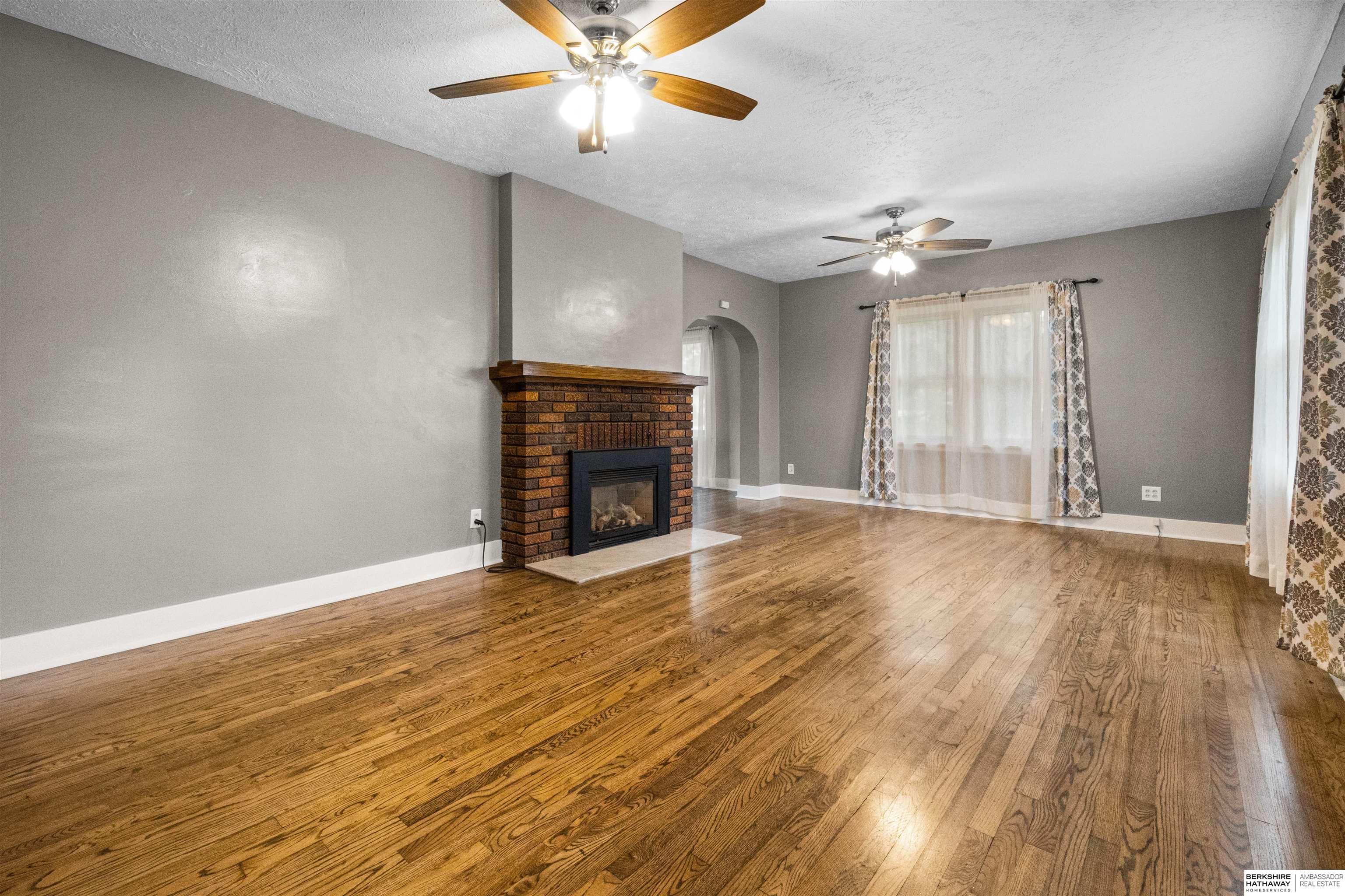 Blair, Nebraska 68008, United States, 4 Bedrooms Bedrooms, ,2 BathroomsBathrooms,Residential,Active,224838