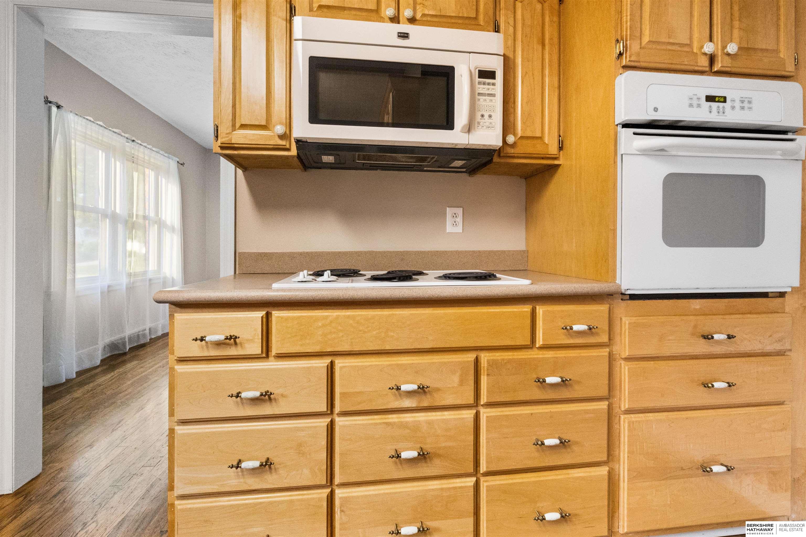 Blair, Nebraska 68008, United States, 4 Bedrooms Bedrooms, ,2 BathroomsBathrooms,Residential,Active,224838