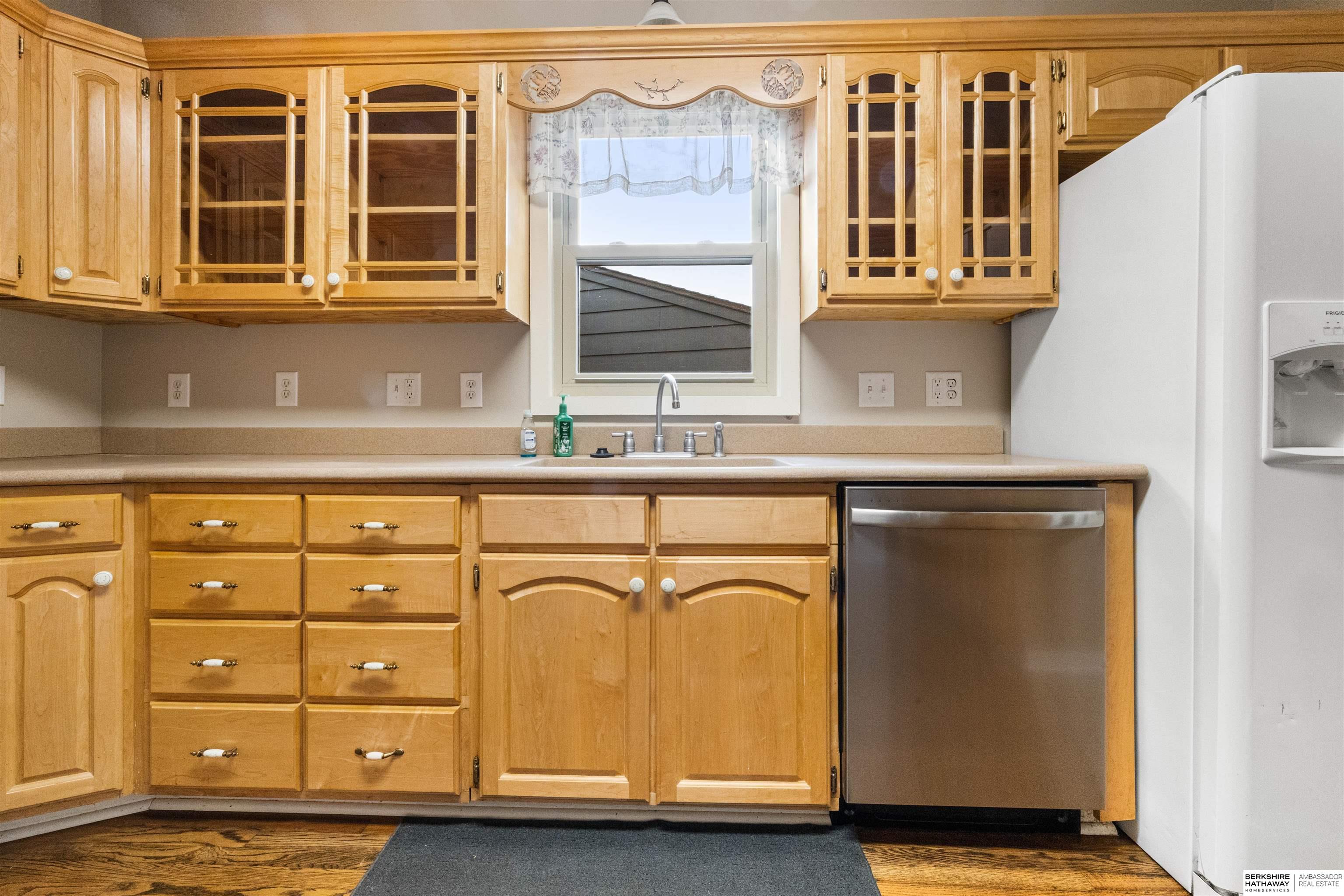 Blair, Nebraska 68008, United States, 4 Bedrooms Bedrooms, ,2 BathroomsBathrooms,Residential,Active,224838