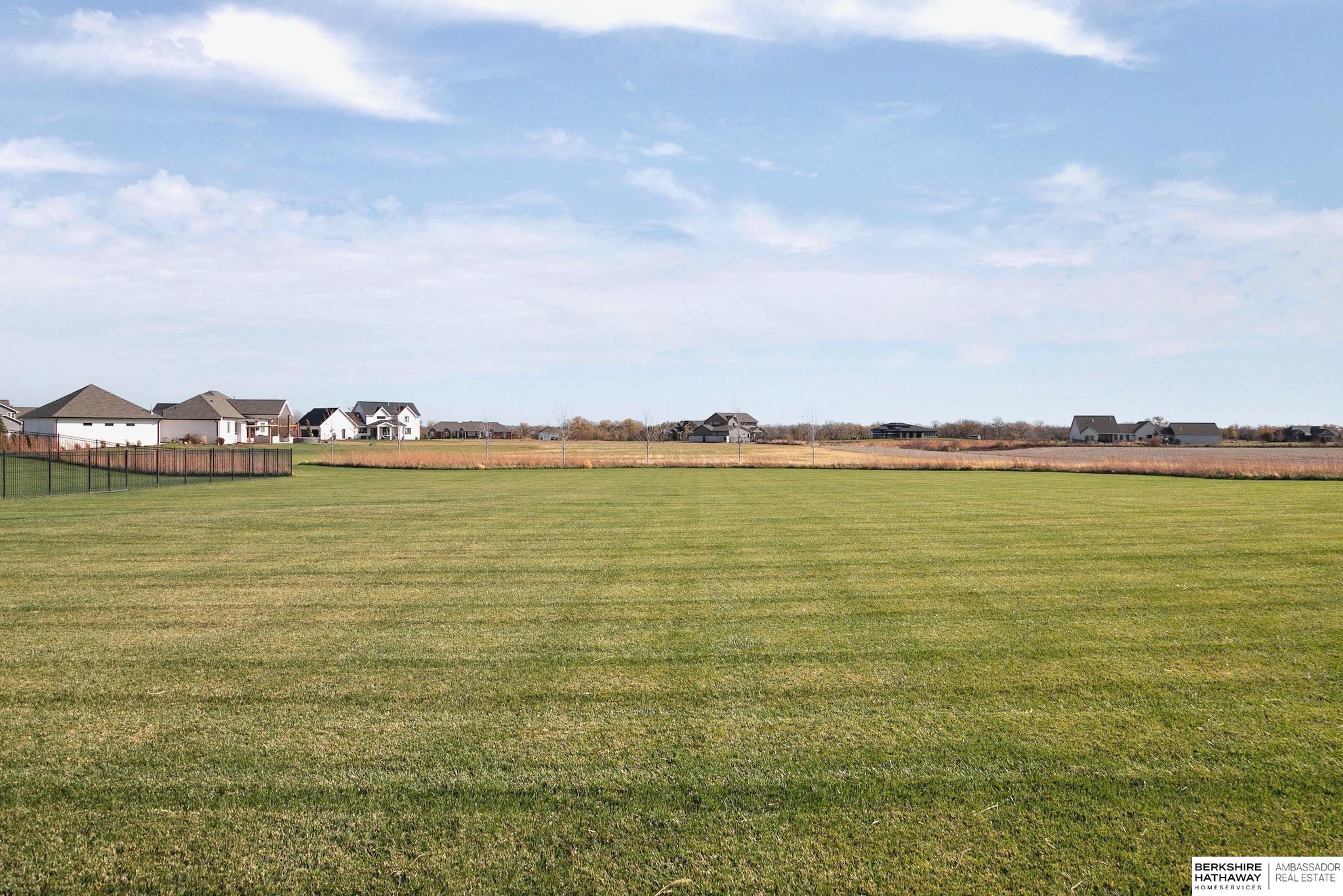 Yutan, Nebraska 68073, United States, 4 Bedrooms Bedrooms, ,4 BathroomsBathrooms,Residential,Pending,120025