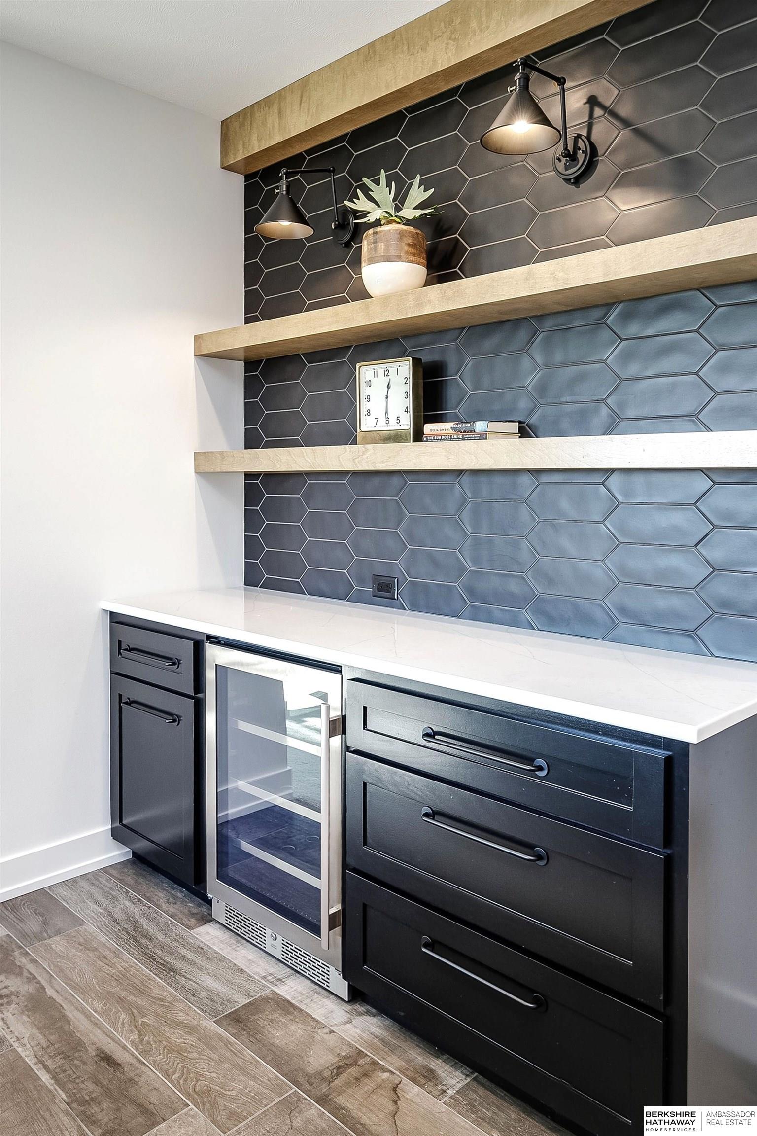 Yutan, Nebraska 68073, United States, 4 Bedrooms Bedrooms, ,4 BathroomsBathrooms,Residential,Pending,120025