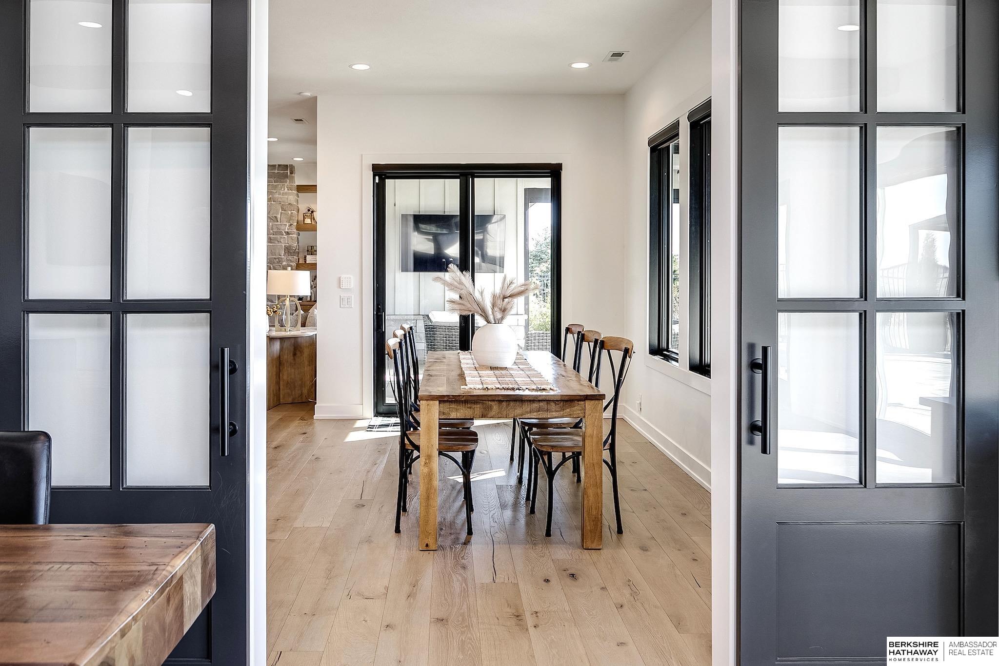 Yutan, Nebraska 68073, United States, 4 Bedrooms Bedrooms, ,4 BathroomsBathrooms,Residential,Pending,120025