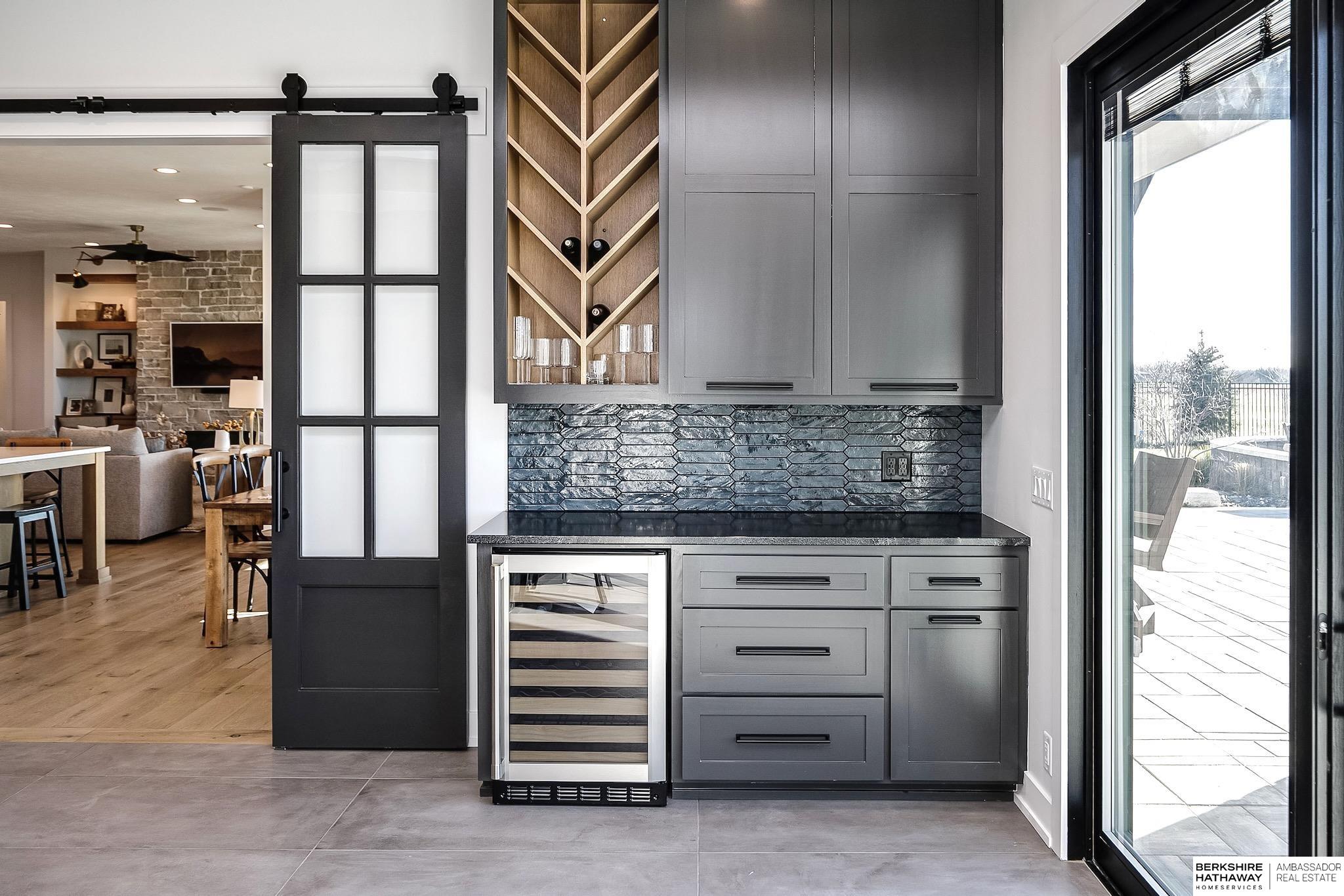 Yutan, Nebraska 68073, United States, 4 Bedrooms Bedrooms, ,4 BathroomsBathrooms,Residential,Pending,120025