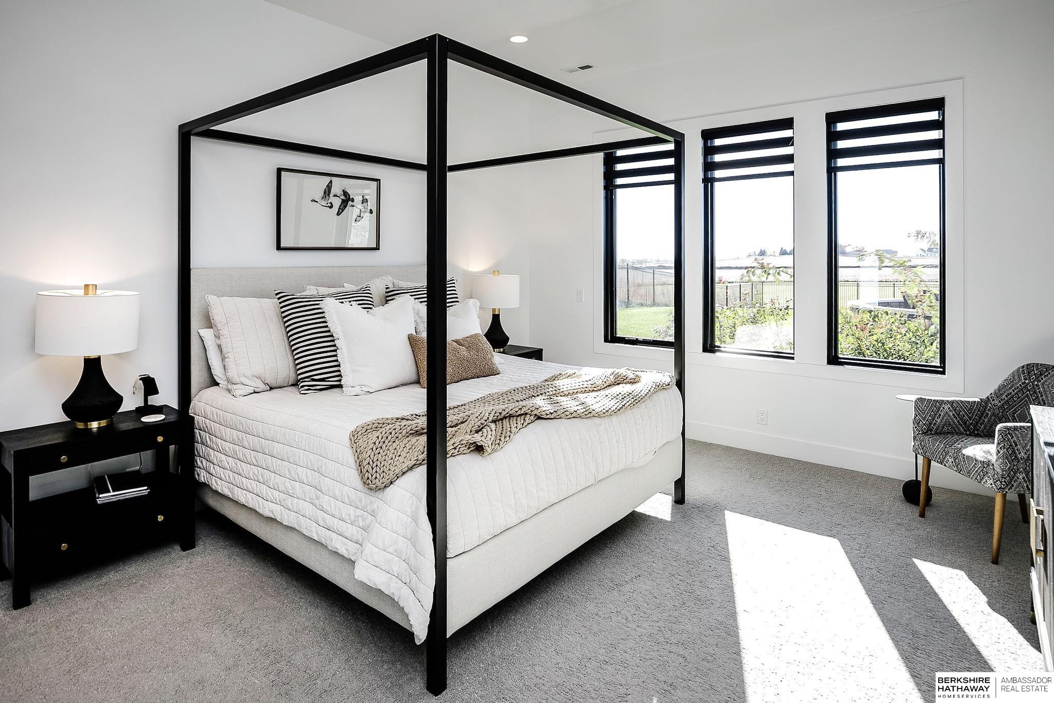 Yutan, Nebraska 68073, United States, 4 Bedrooms Bedrooms, ,4 BathroomsBathrooms,Residential,Pending,120025