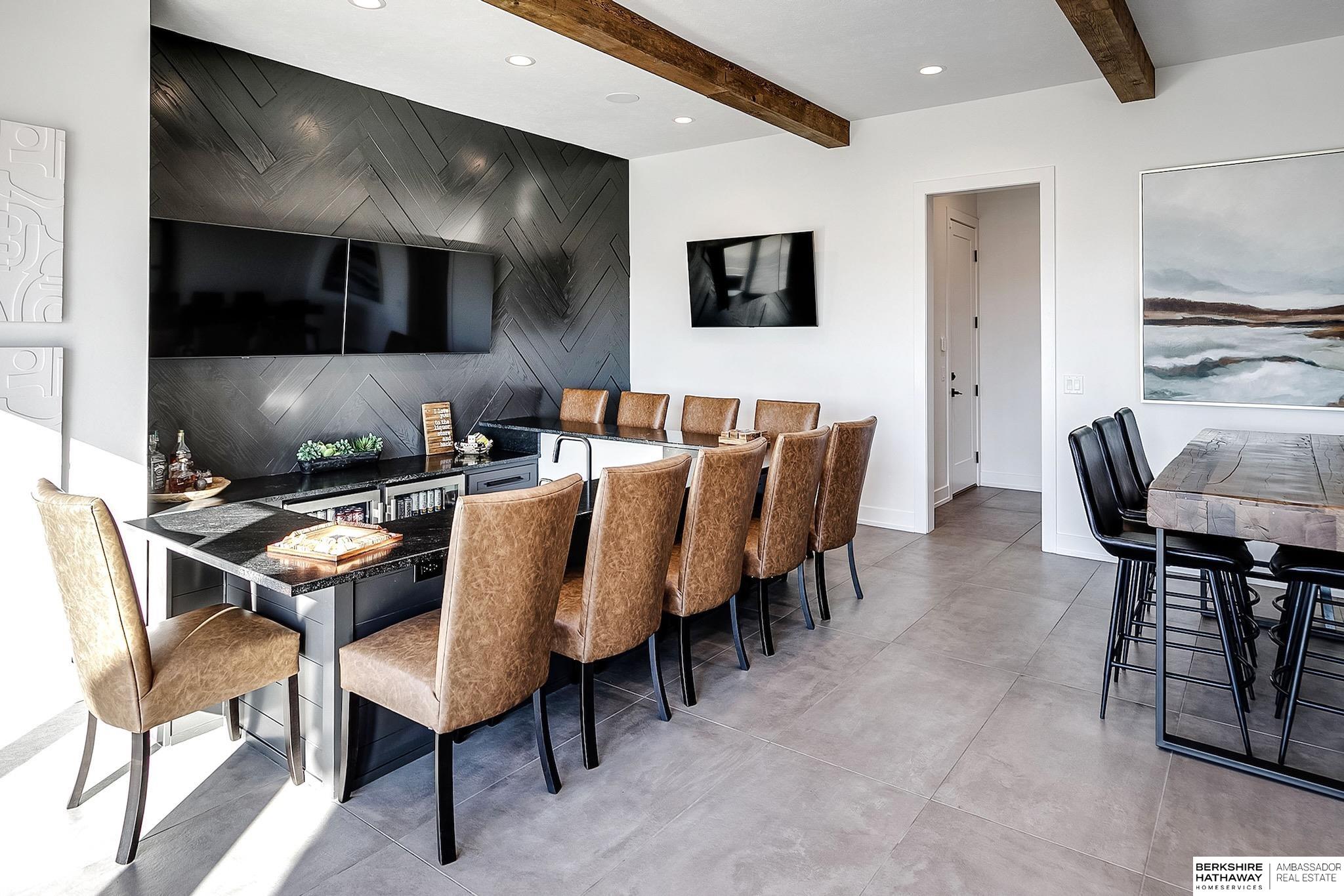 Yutan, Nebraska 68073, United States, 4 Bedrooms Bedrooms, ,4 BathroomsBathrooms,Residential,Pending,120025