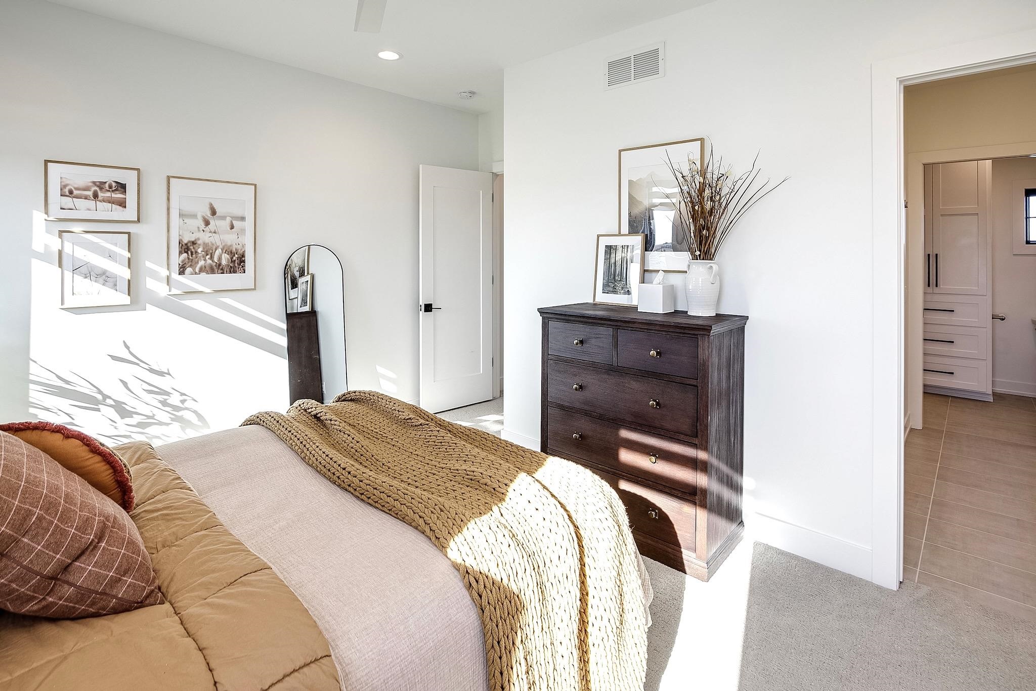 Yutan, Nebraska 68073, United States, 4 Bedrooms Bedrooms, ,4 BathroomsBathrooms,Residential,Pending,120025