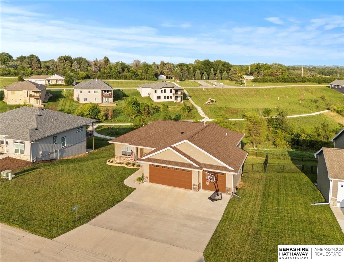 Glenwood, Iowa 51534, United States, 4 Bedrooms Bedrooms, ,3 BathroomsBathrooms,Residential,Pending,149584