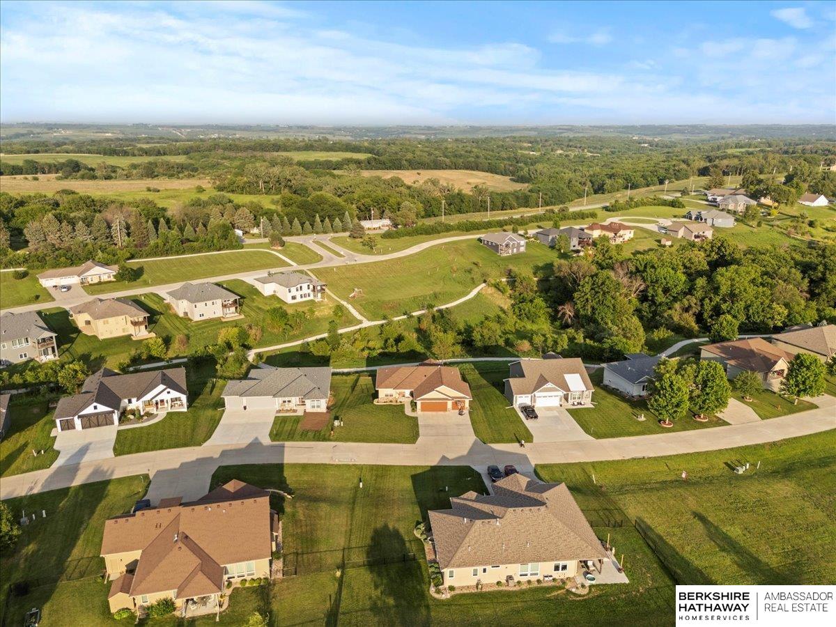 Glenwood, Iowa 51534, United States, 4 Bedrooms Bedrooms, ,3 BathroomsBathrooms,Residential,Pending,149584