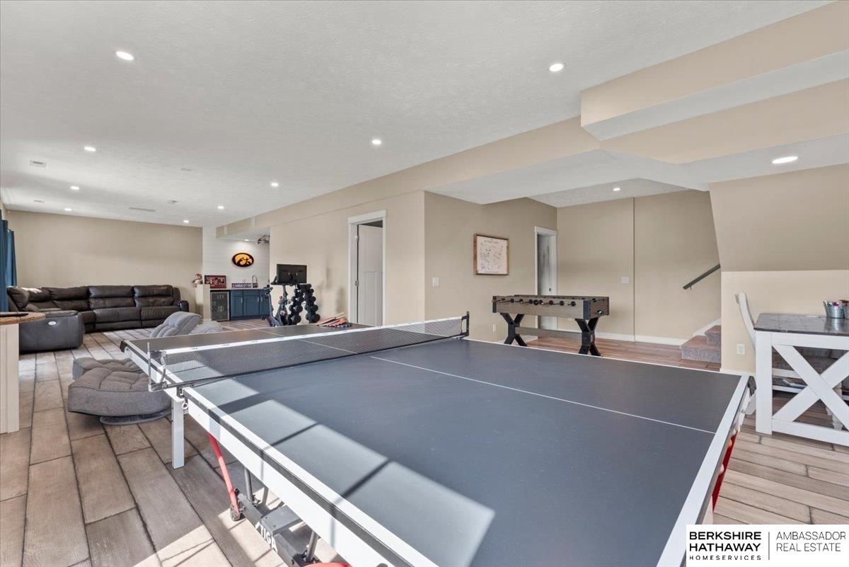 Glenwood, Iowa 51534, United States, 4 Bedrooms Bedrooms, ,3 BathroomsBathrooms,Residential,Pending,149584