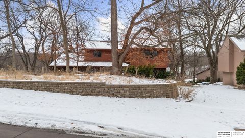 Photo of 838 Hidden Hills Drive, Bellevue, NE 68005 (MLS # 22533955)