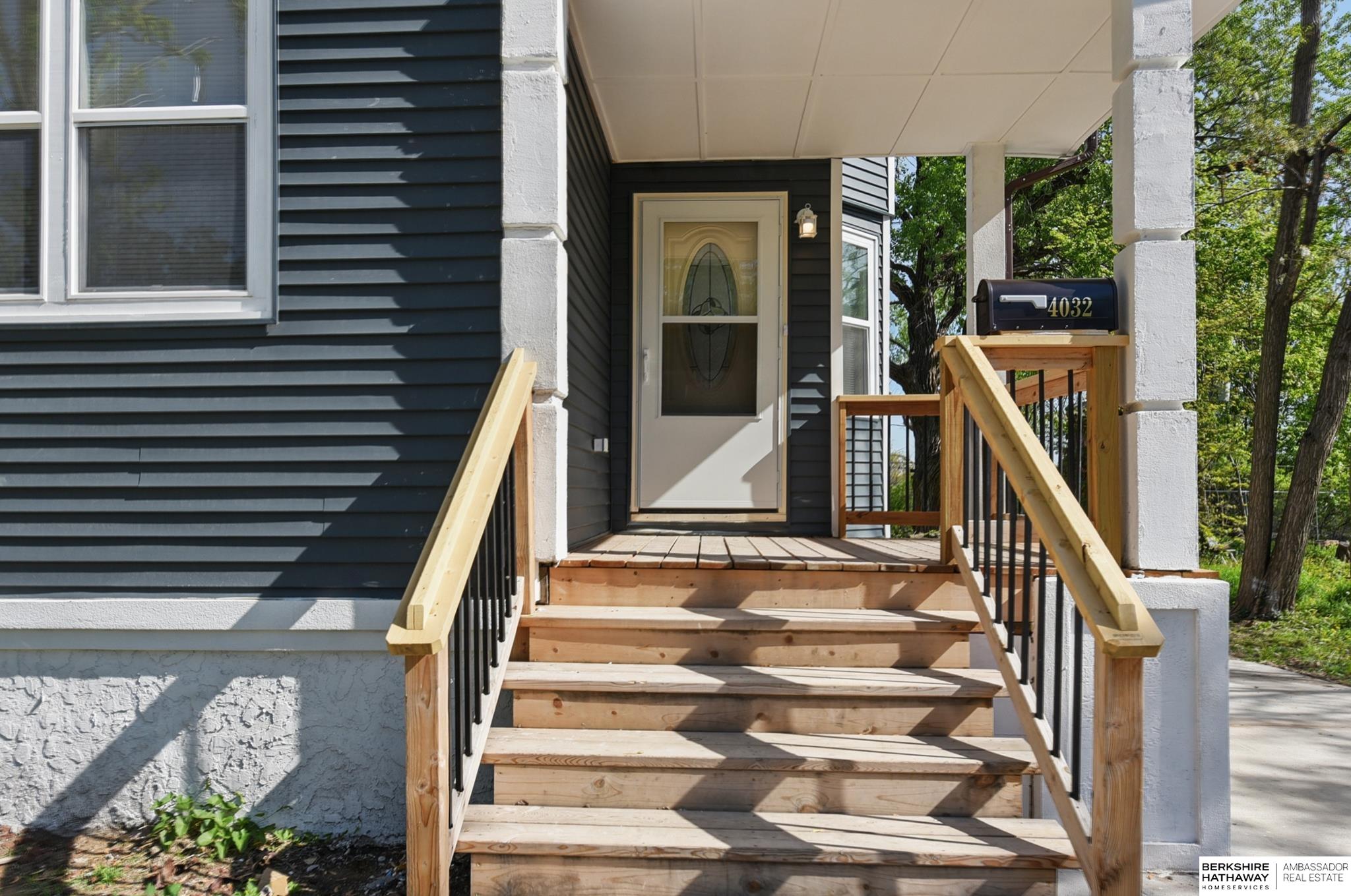 Omaha, Nebraska 68111, United States, 6 Bedrooms Bedrooms, ,3 BathroomsBathrooms,Residential,Active,124680