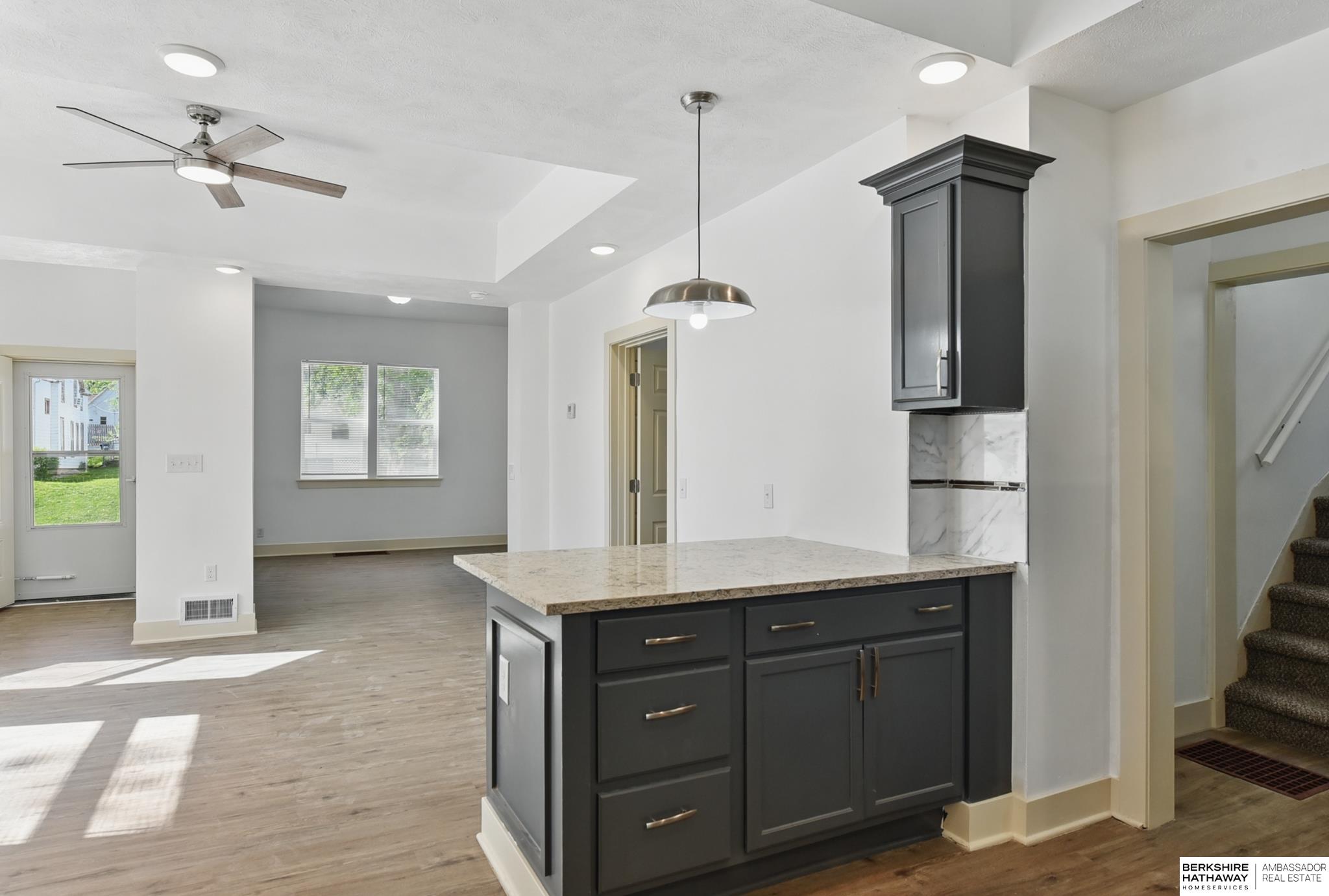 Omaha, Nebraska 68111, United States, 6 Bedrooms Bedrooms, ,3 BathroomsBathrooms,Residential,Active,124680