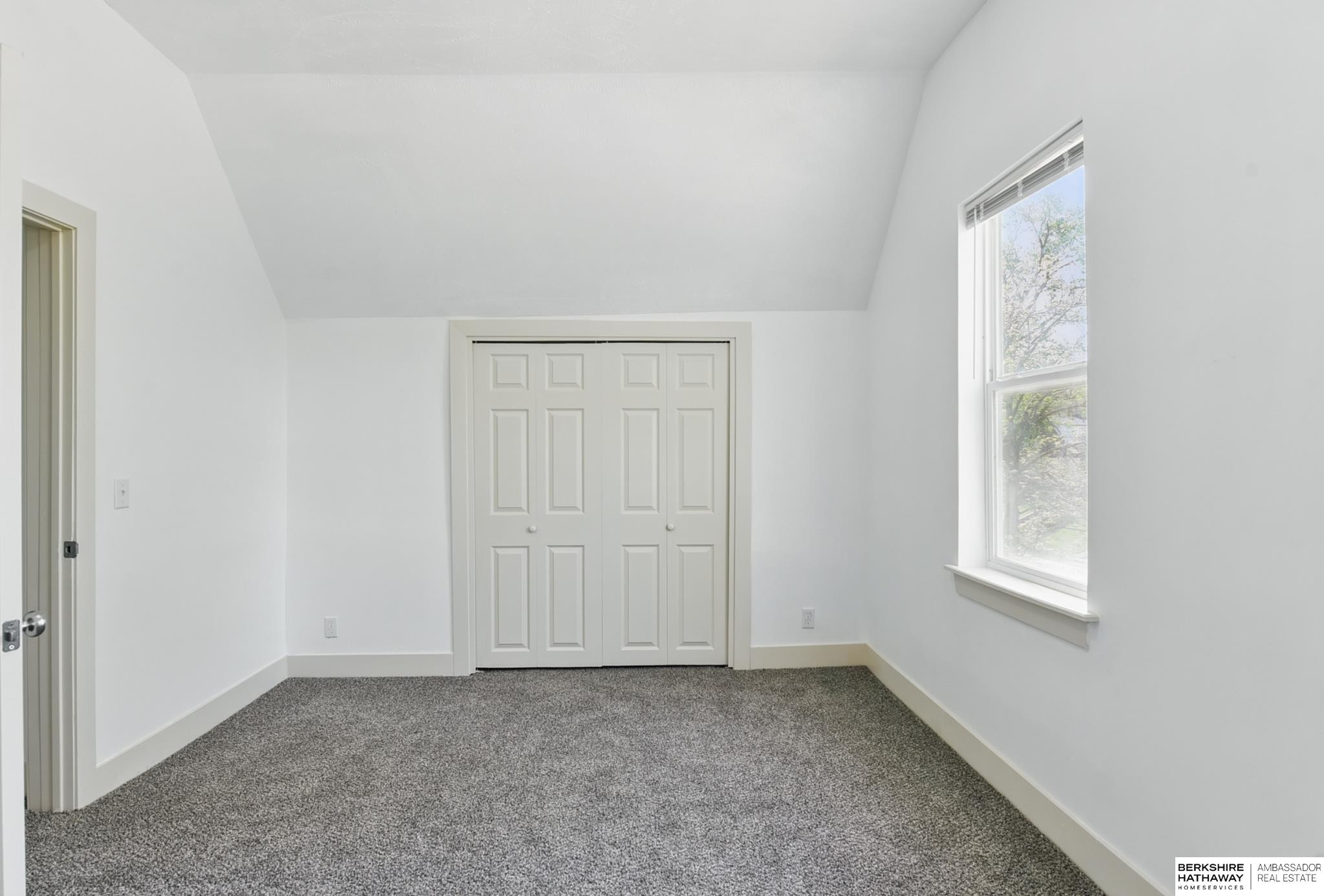 Omaha, Nebraska 68111, United States, 6 Bedrooms Bedrooms, ,3 BathroomsBathrooms,Residential,Active,124680