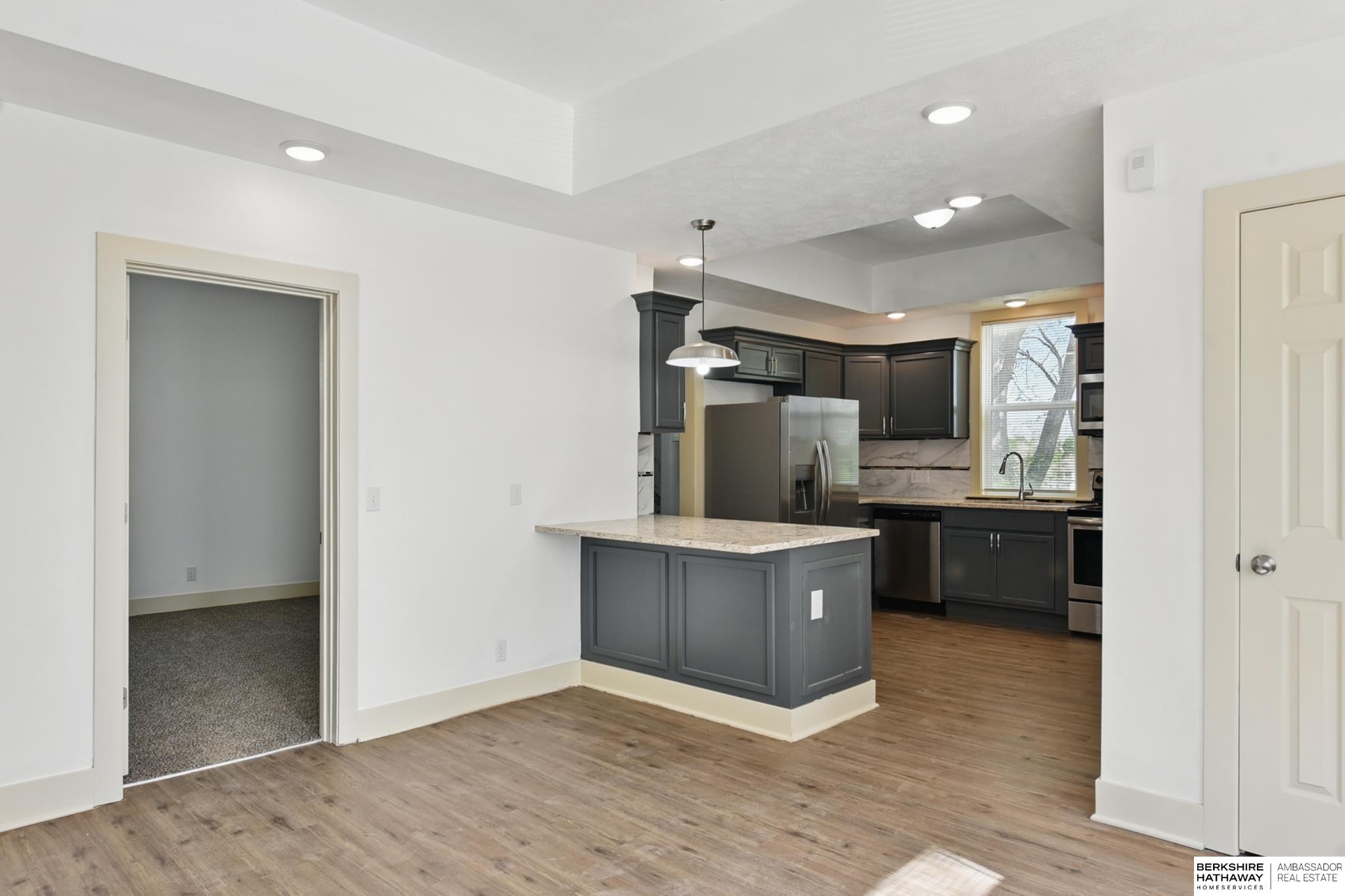 Omaha, Nebraska 68111, United States, 6 Bedrooms Bedrooms, ,3 BathroomsBathrooms,Residential,Active,124680