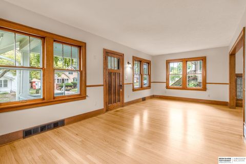 Photo of 5608 Cedar Street, Omaha, NE 68106 (MLS # 22600232)