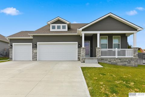 Photo of 7354 S 185th Street, Omaha, NE 68136 (MLS # 22532563)