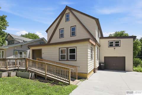 Photo of 807 N 49th Street, Omaha, NE 68132 (MLS # 22624176)