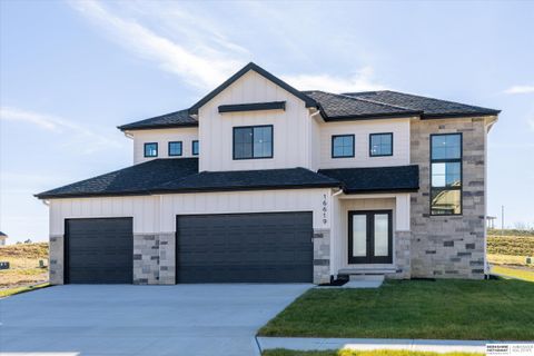 Photo of 16619 Abigail Street, Bennington, NE 68007 (MLS # 22608370)