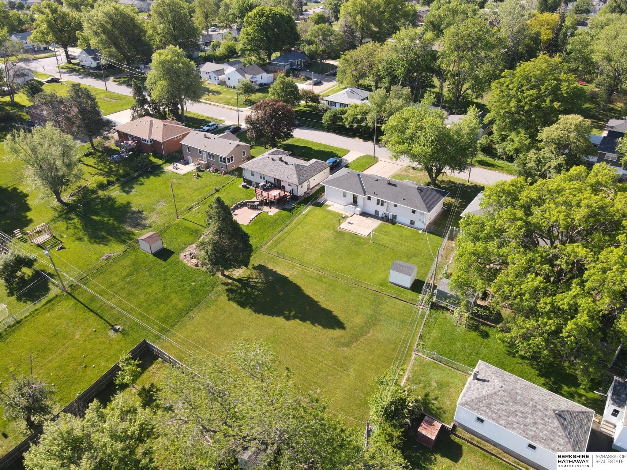 Omaha, Nebraska 68105, United States, 3 Bedrooms Bedrooms, ,2 BathroomsBathrooms,Residential,Pending,136922