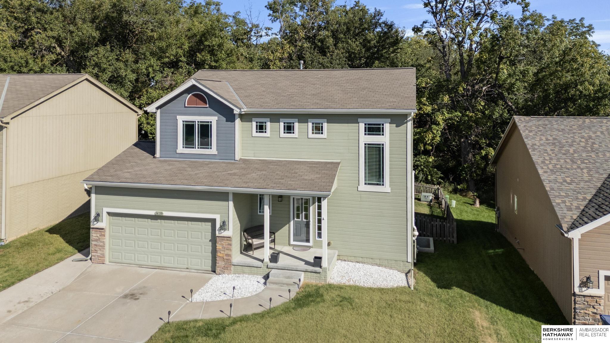 Omaha, Nebraska 68142, United States, 3 Bedrooms Bedrooms, ,2 BathroomsBathrooms,Residential,Active,235745