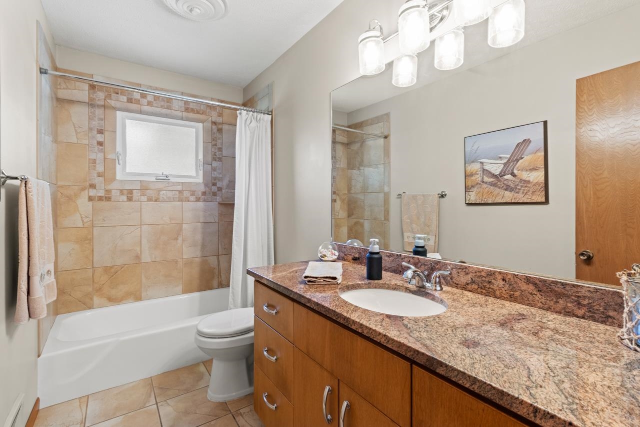 Omaha, Nebraska 68134, United States, 3 Bedrooms Bedrooms, ,3 BathroomsBathrooms,Residential,Active,152244