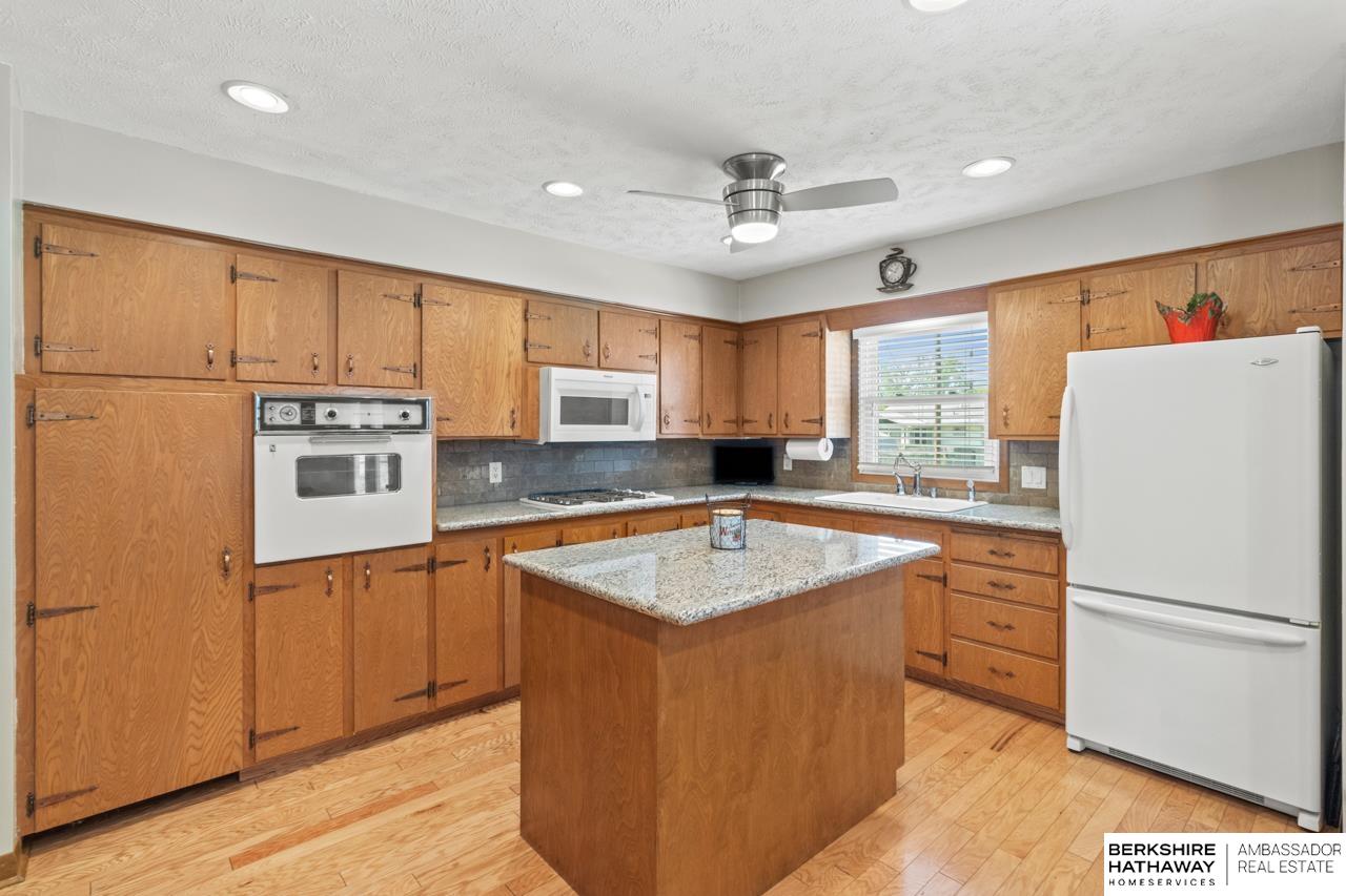 Omaha, Nebraska 68134, United States, 3 Bedrooms Bedrooms, ,3 BathroomsBathrooms,Residential,Active,152244