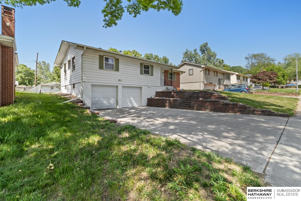 Omaha, Nebraska 68134, United States, 3 Bedrooms Bedrooms, ,3 BathroomsBathrooms,Residential,Active,152244