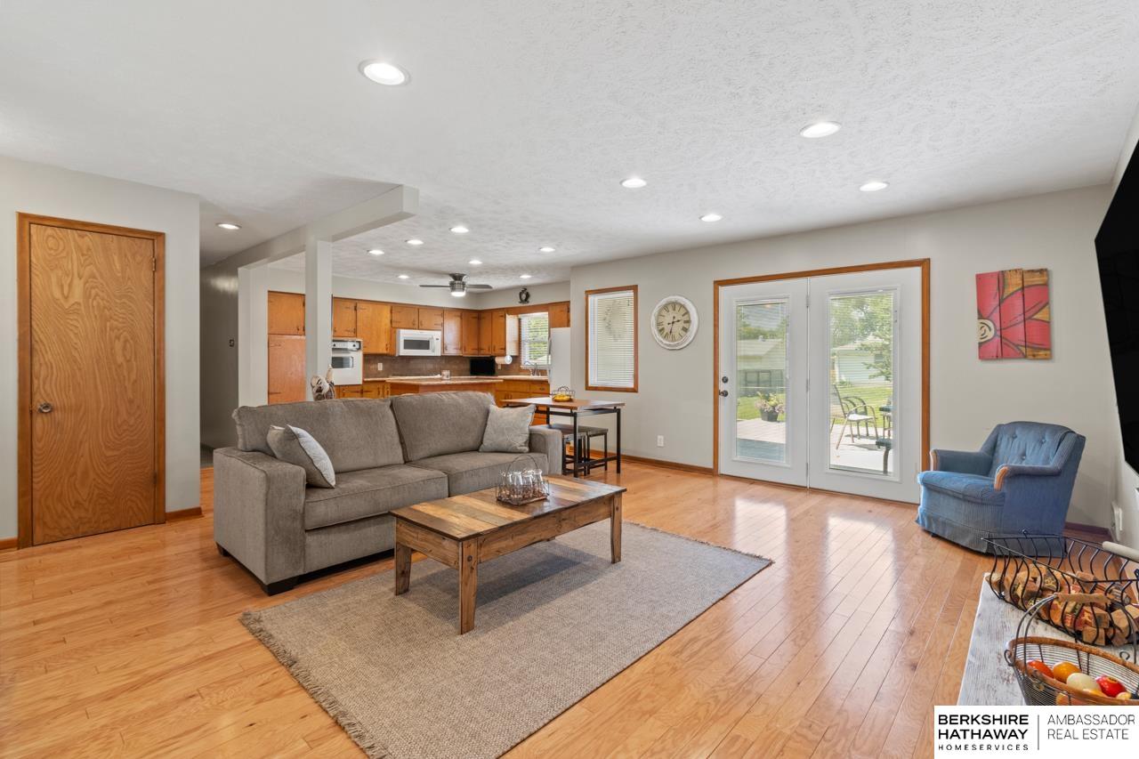 Omaha, Nebraska 68134, United States, 3 Bedrooms Bedrooms, ,3 BathroomsBathrooms,Residential,Active,152244