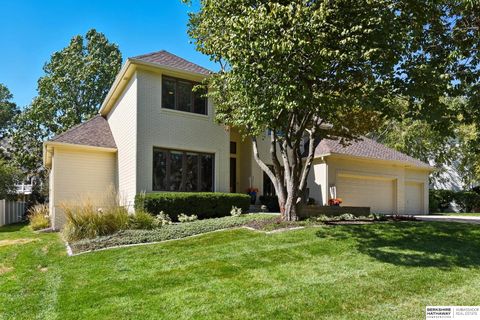 Photo of 2636 N 160th Avenue, Omaha, NE 68116 (MLS # 22527219)