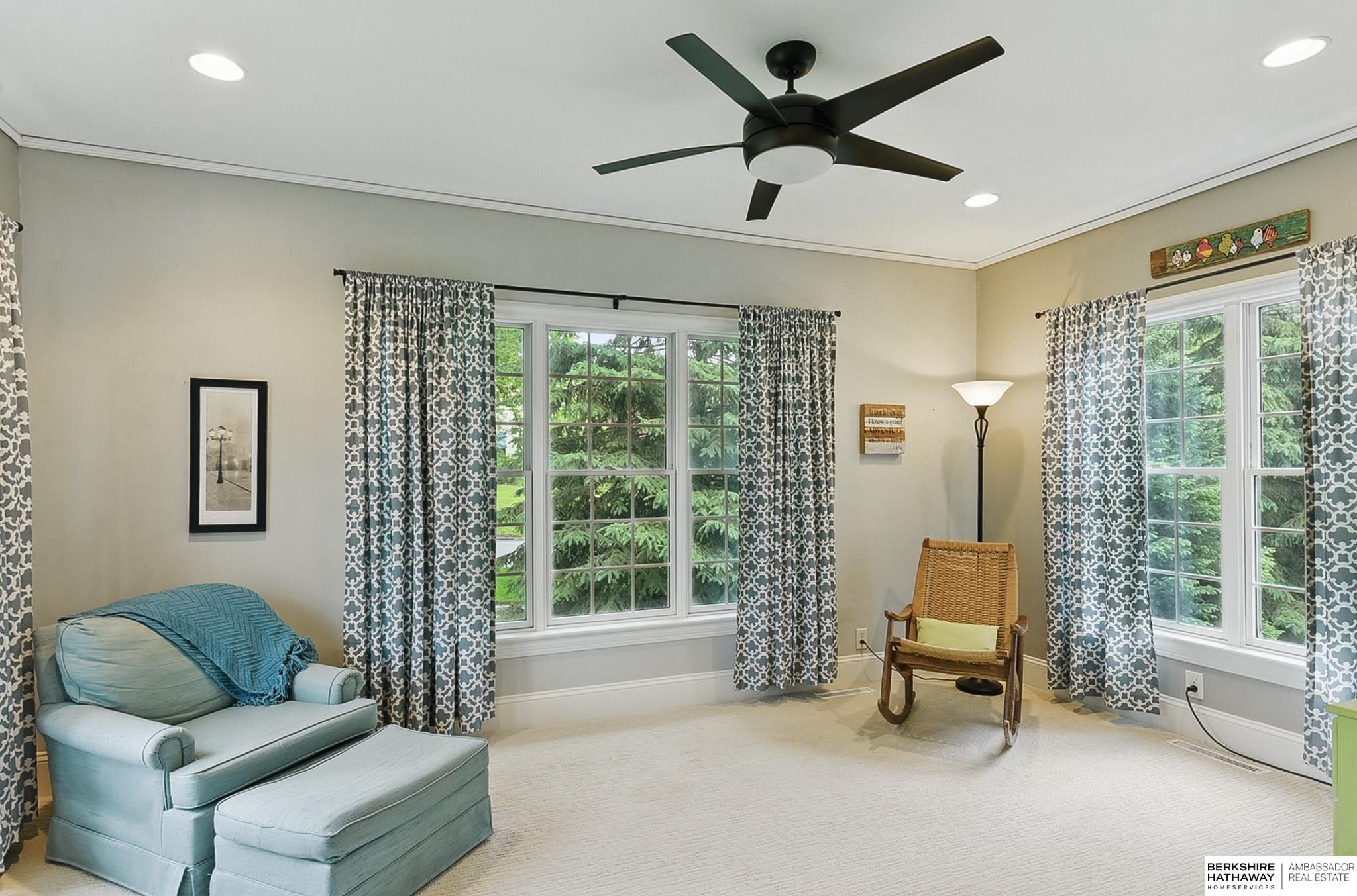 Omaha, Nebraska 68132, United States, 5 Bedrooms Bedrooms, ,2 BathroomsBathrooms,Residential,Active,141122