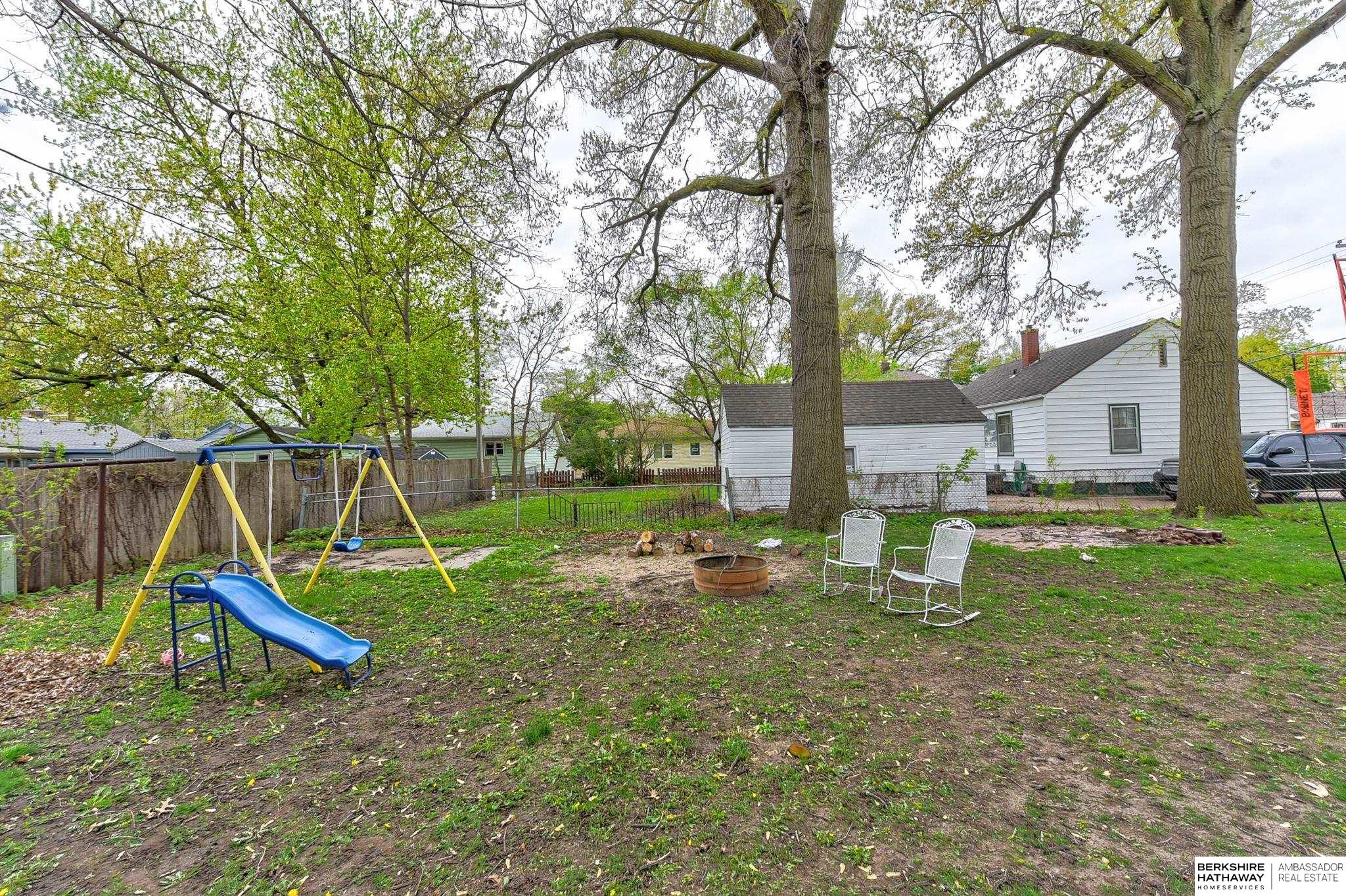 Fremont, Nebraska 68025, United States, 2 Bedrooms Bedrooms, ,1 BathroomBathrooms,Residential,Pending,121410