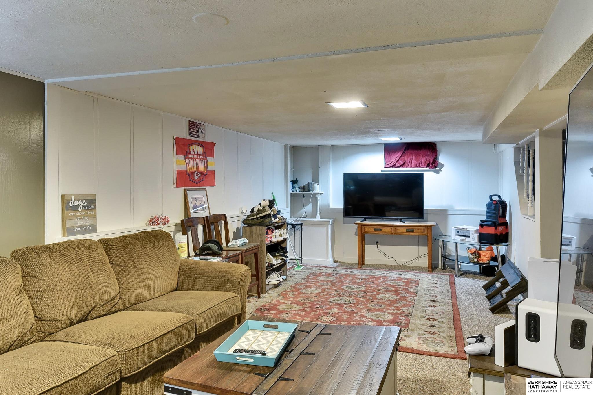 Fremont, Nebraska 68025, United States, 2 Bedrooms Bedrooms, ,1 BathroomBathrooms,Residential,Pending,121410