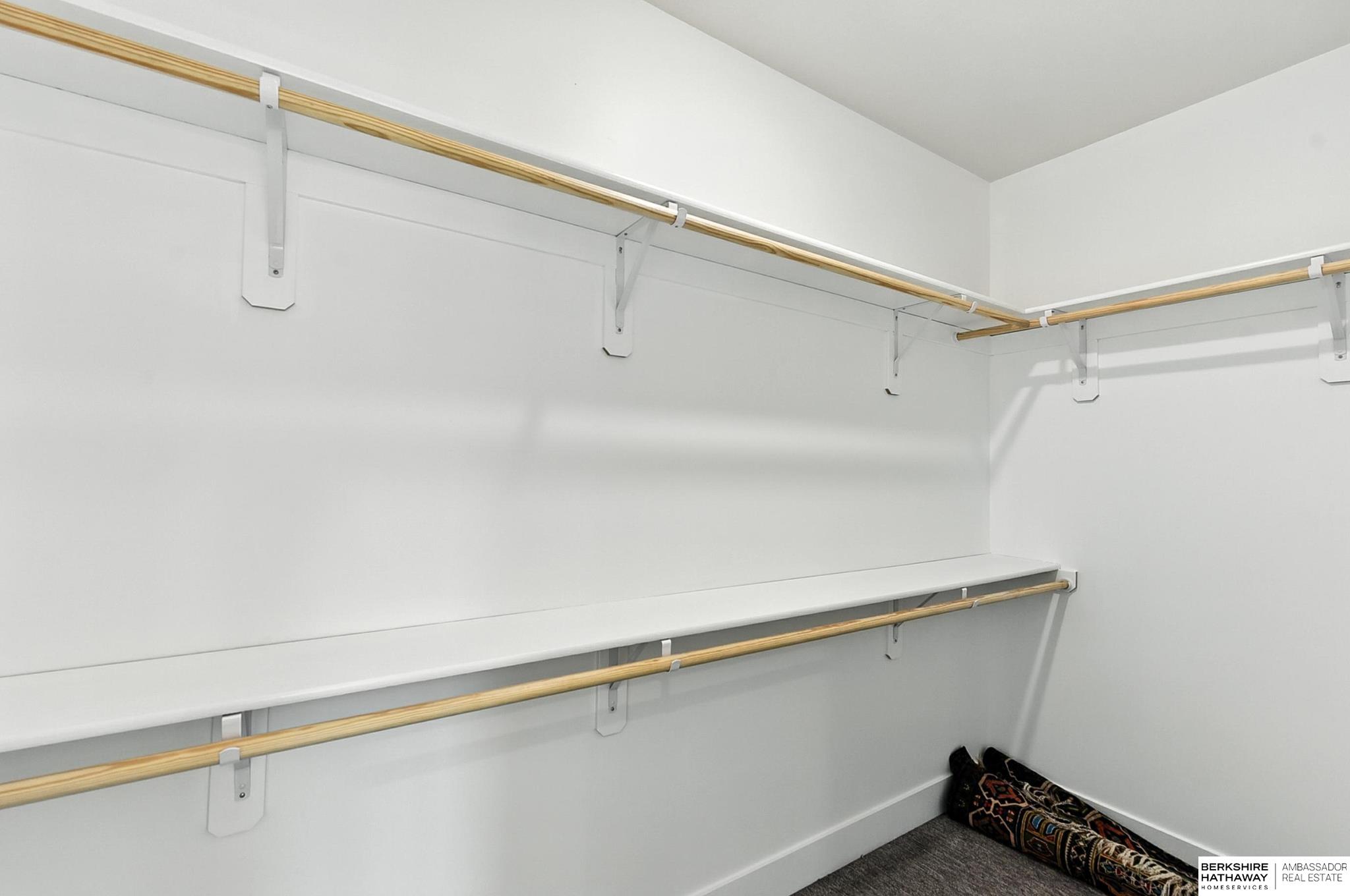 Gretna, Nebraska 68028, United States, 5 Bedrooms Bedrooms, ,3 BathroomsBathrooms,Residential,Active,152542