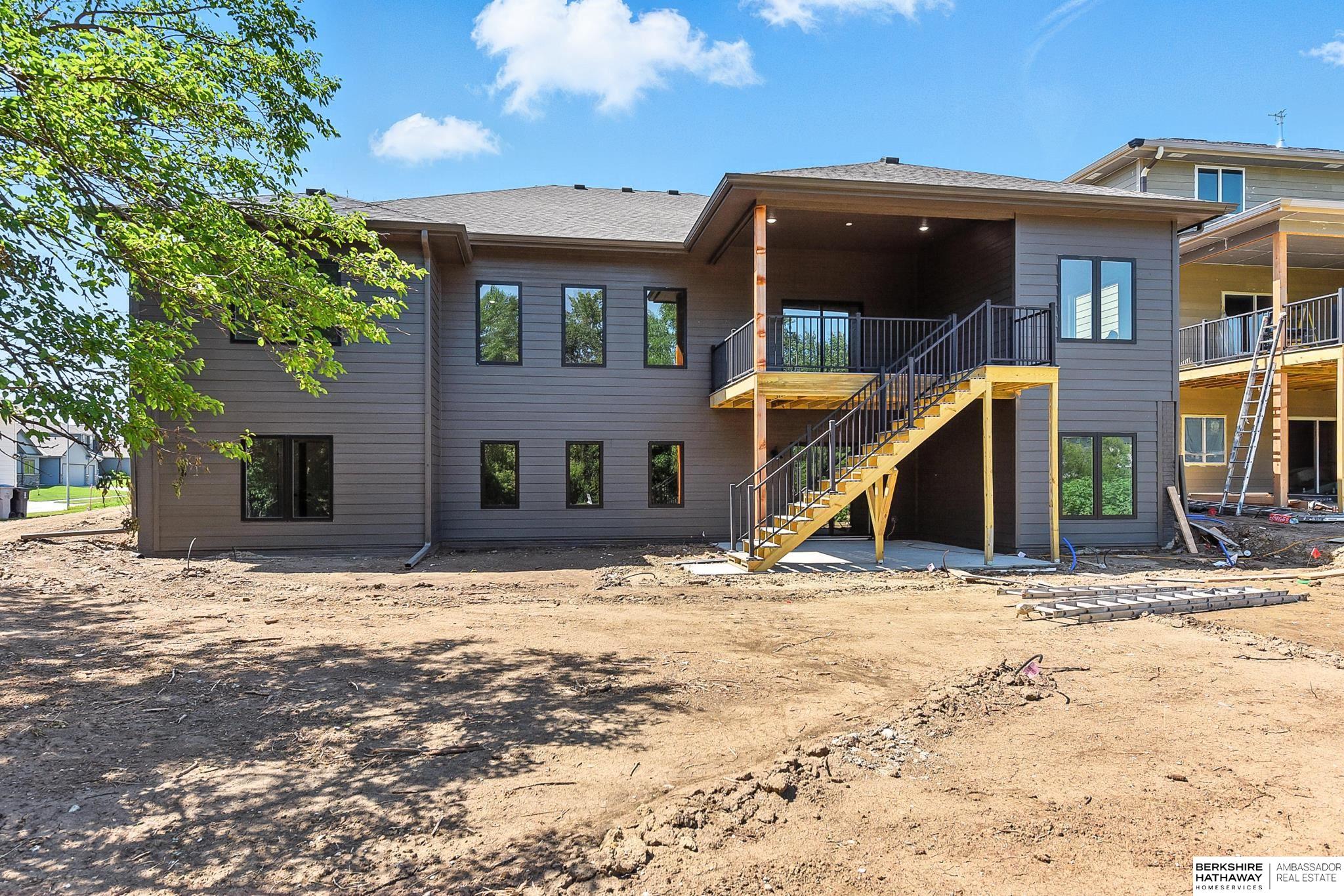 Gretna, Nebraska 68028, United States, 5 Bedrooms Bedrooms, ,3 BathroomsBathrooms,Residential,Active,152542