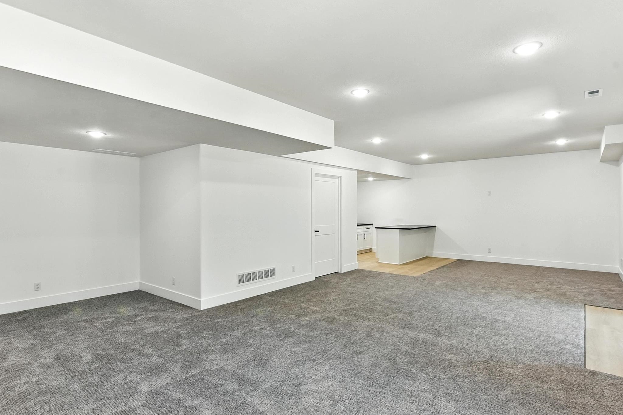 Gretna, Nebraska 68028, United States, 5 Bedrooms Bedrooms, ,3 BathroomsBathrooms,Residential,Active,152542