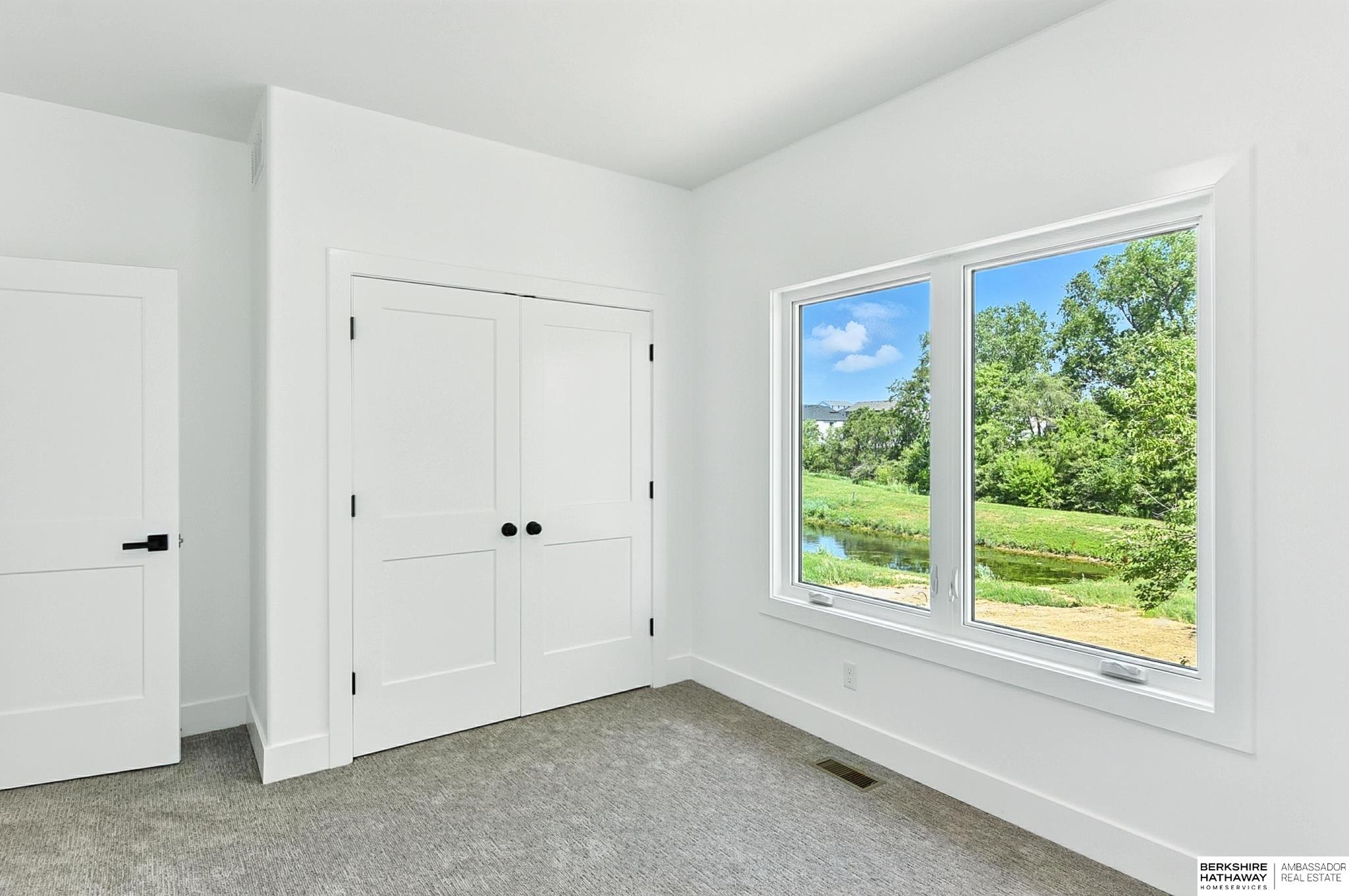 Gretna, Nebraska 68028, United States, 5 Bedrooms Bedrooms, ,3 BathroomsBathrooms,Residential,Active,152542