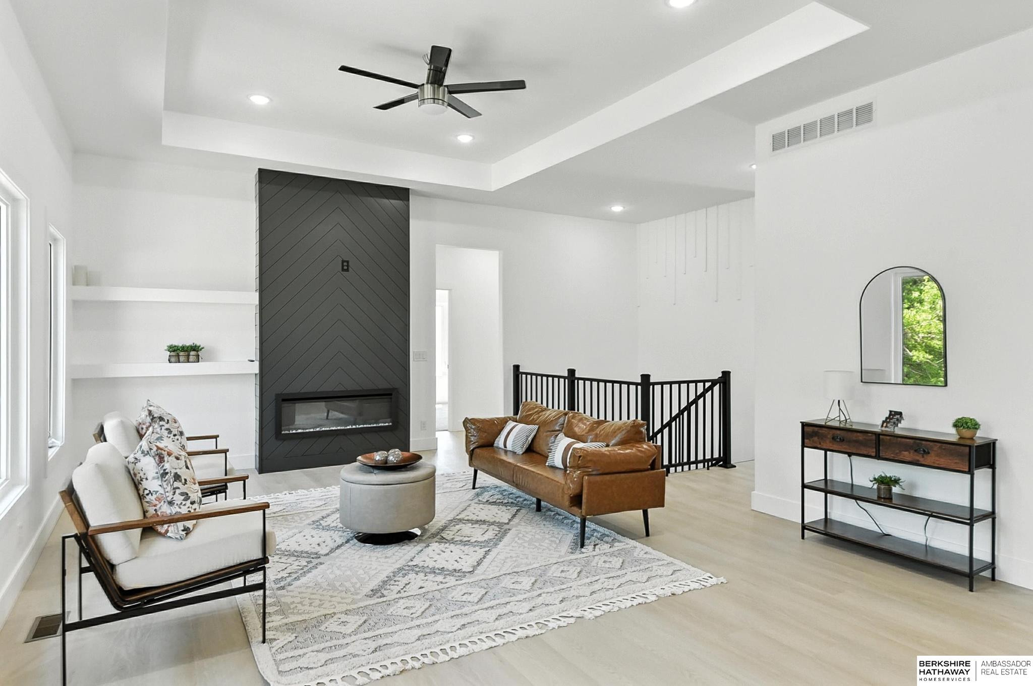 Gretna, Nebraska 68028, United States, 5 Bedrooms Bedrooms, ,3 BathroomsBathrooms,Residential,Active,152542