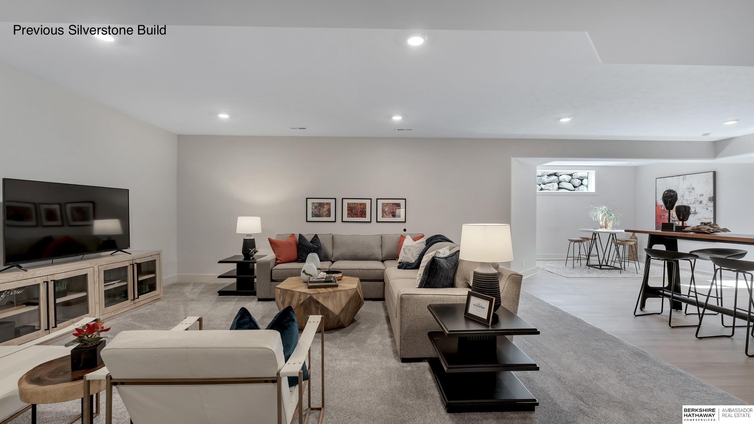 Omaha, Nebraska 68130, United States, 5 Bedrooms Bedrooms, ,3 BathroomsBathrooms,Residential,Active,184507