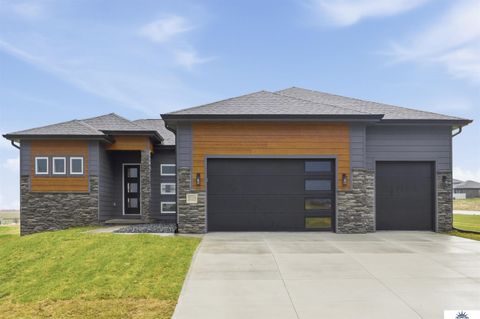 Photo of 21115 Alex Avenue, Elkhorn, NE 68022 (MLS # 22611321)