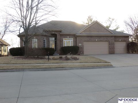 Photo of 11815 Oakair Plaza, Omaha, NE 68137 (MLS # 22603399)