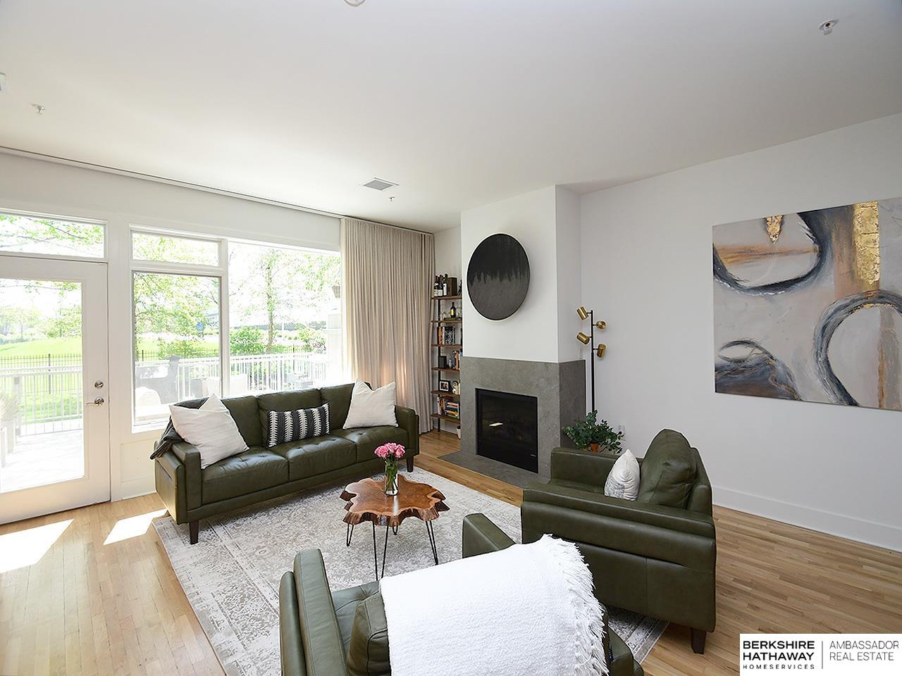 Omaha, Nebraska 68102, United States, 3 Bedrooms Bedrooms, ,2 BathroomsBathrooms,Residential,Active,134964