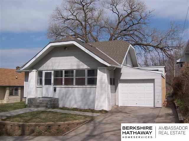 Omaha, Nebraska 68132, United States, 3 Bedrooms Bedrooms, ,2 BathroomsBathrooms,Residential,Pending,230353
