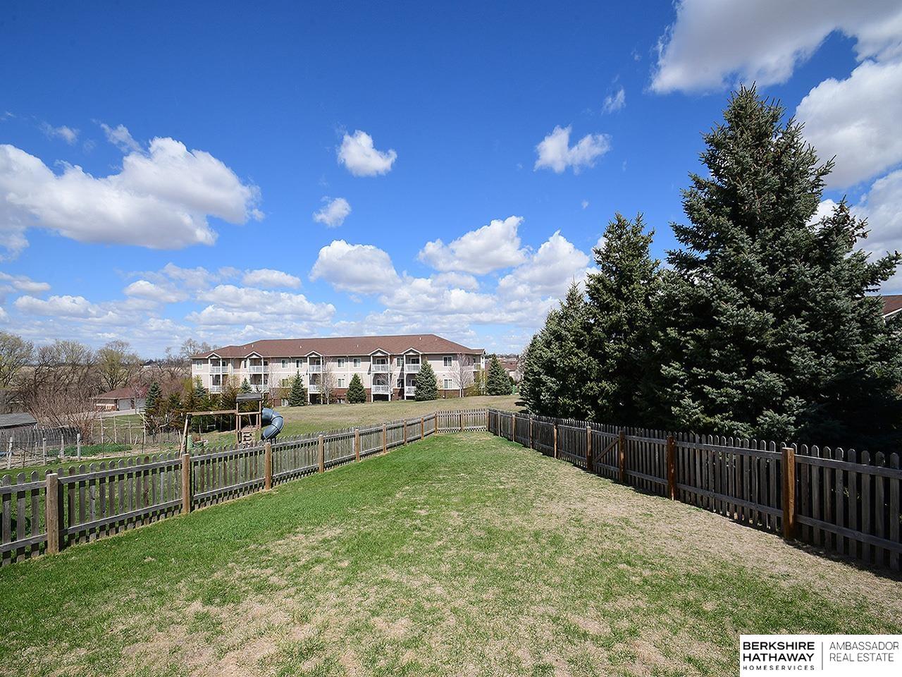 Elkhorn, Nebraska 68022, United States, 3 Bedrooms Bedrooms, ,2 BathroomsBathrooms,Residential,Active,121219