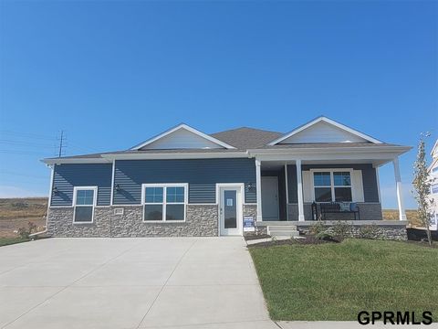 Photo of 5402 N 186th Street, Elkhorn, NE 68022 (MLS # 22526029)
